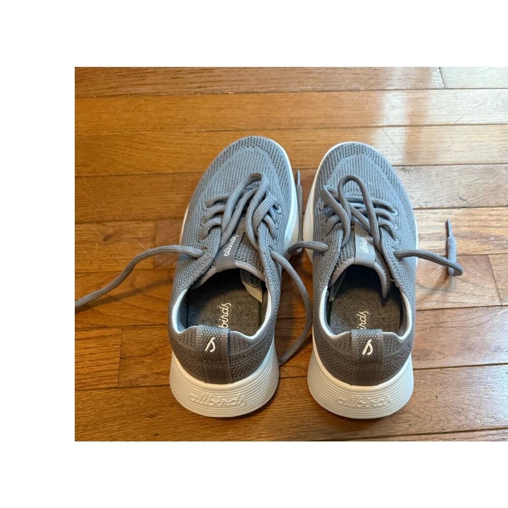 AllBirds Women's Tree Runner Size 7 Mist (White Sole) - Picture 8 of 15
